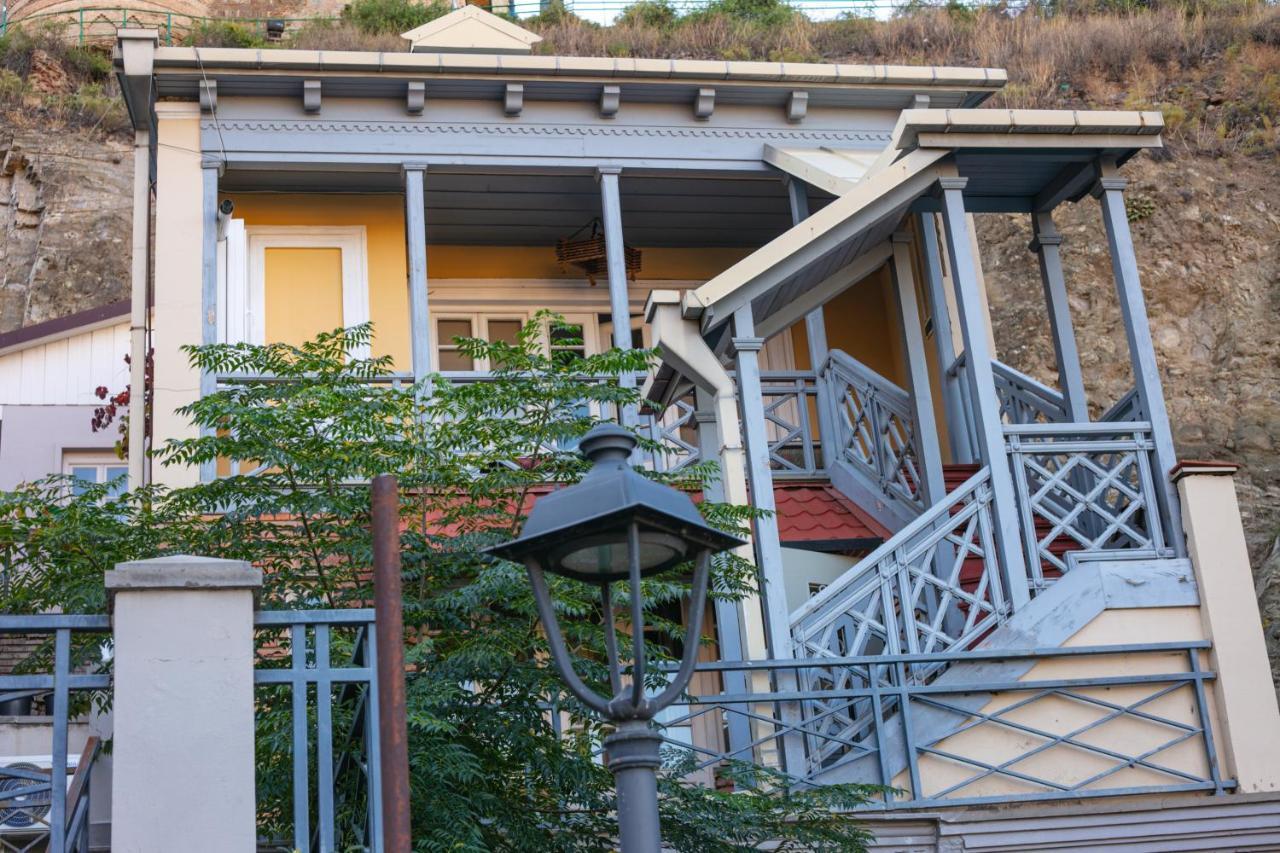 Apartment Nino Botanical Tbilisi Exterior foto